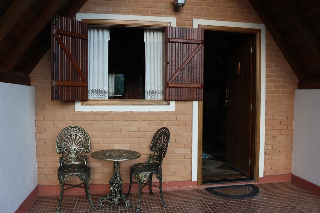 Rancho Js Pousada E Alambique 兰巴里 外观 照片